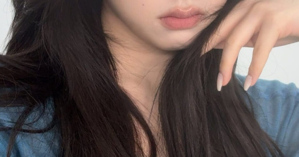 Idol K-Pop Ini Masih Pingin Kerja Sampingan, Kok Bisa?