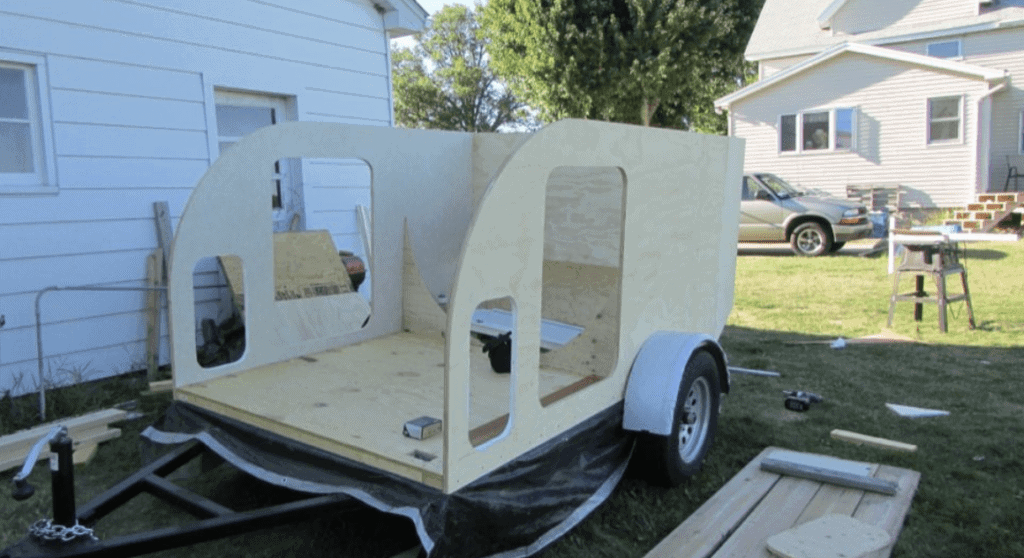 Exterior shell of the paclite DIY trailer