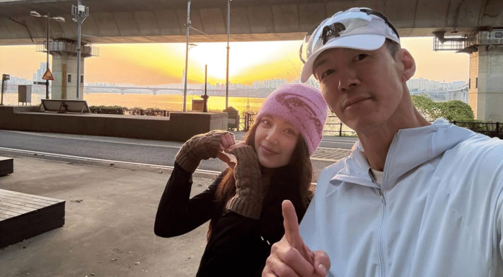 Danielle NewJeans: Lari Subuh Demi Marathon