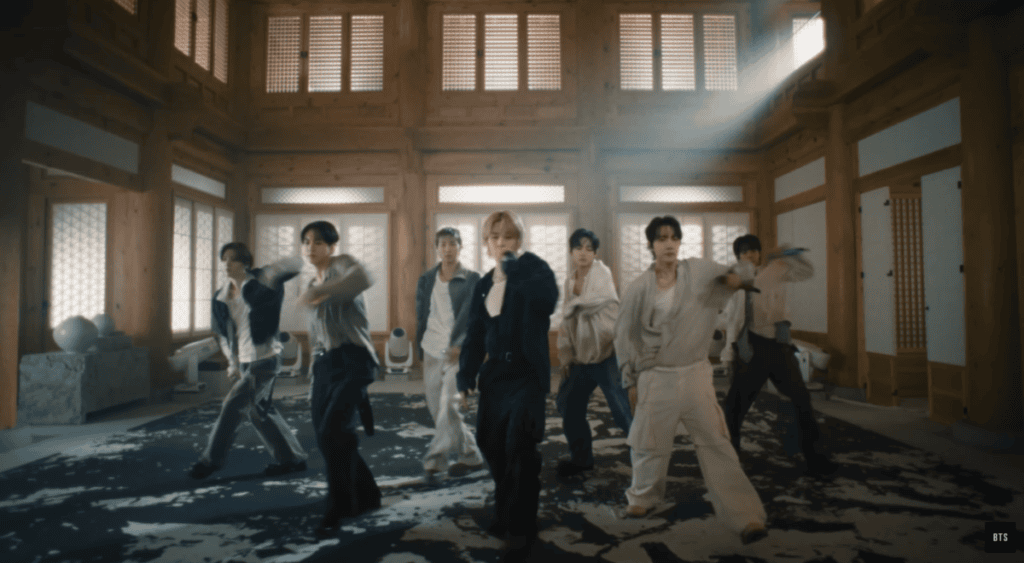 BTS Bikin Heboh Lagi dengan Video Live ‘SWIM’