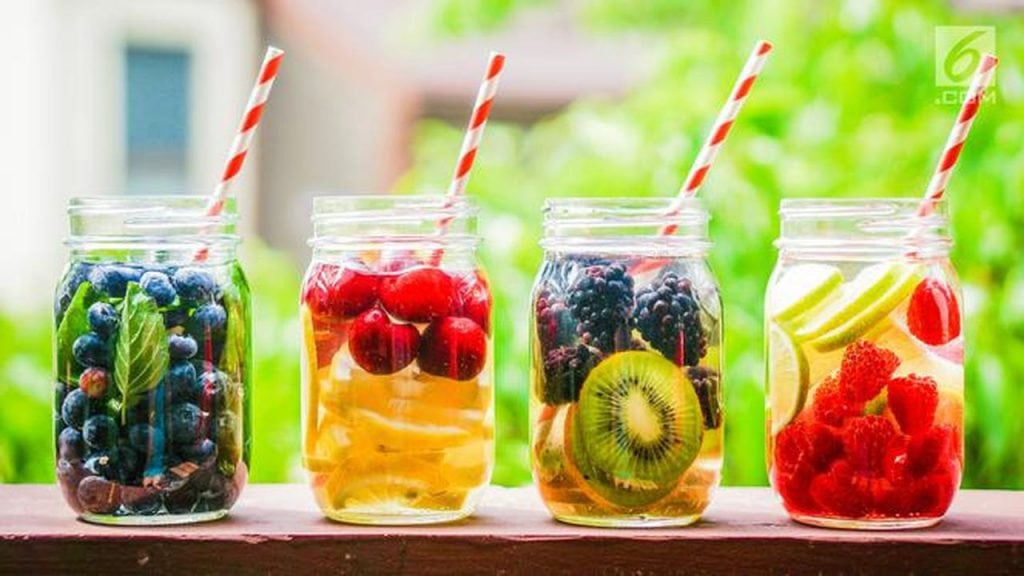 Tak Hanya Menyegarkan, Inilah Manfaat Infused Water