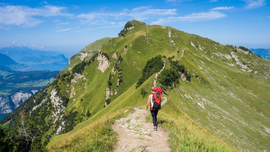 hiking lightweight backpacks