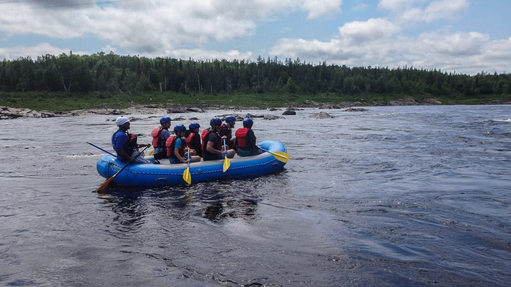 rafting in newfoundland and paddling down the river