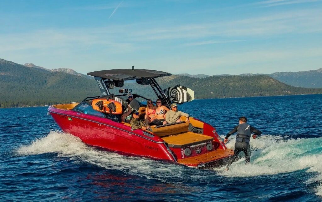 Lake Tahoe Pontoon&speed boat rental. Picture of a 28' Cobalt R8 Surf speed boat.
