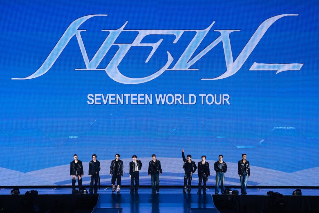 Serunya Konser SEVENTEEN di Hong Kong: Ada Jackie Chan Sampai Drone Show!