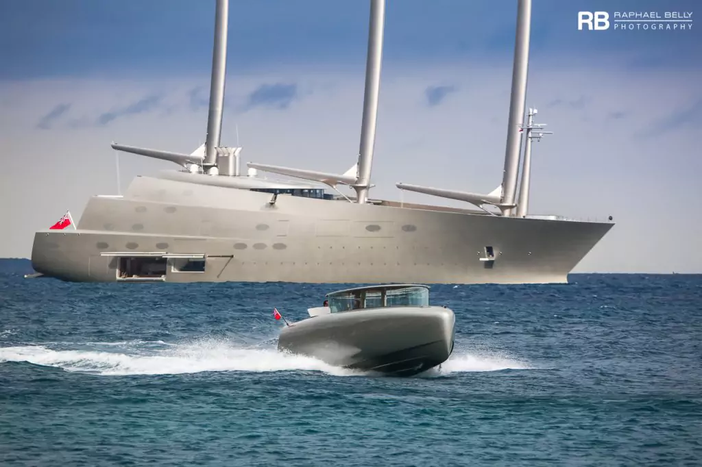 The Sailing A Luxusyachten