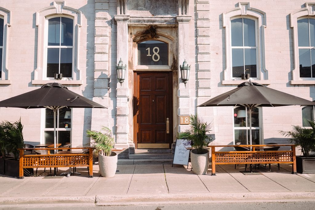 A Perfect Summer Wedding in Ottawa at Restaurant 18