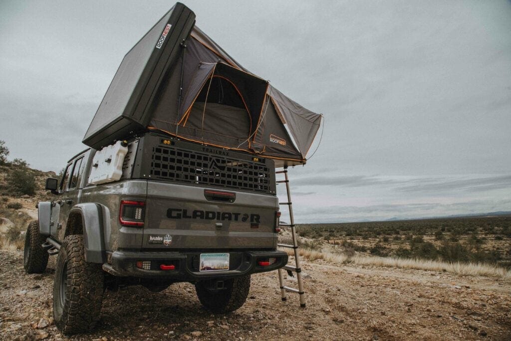 Roofnest Condor on a Jeep Gladiator Rubicon