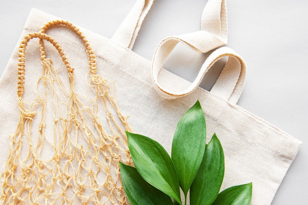 sustainable travel reusable bags