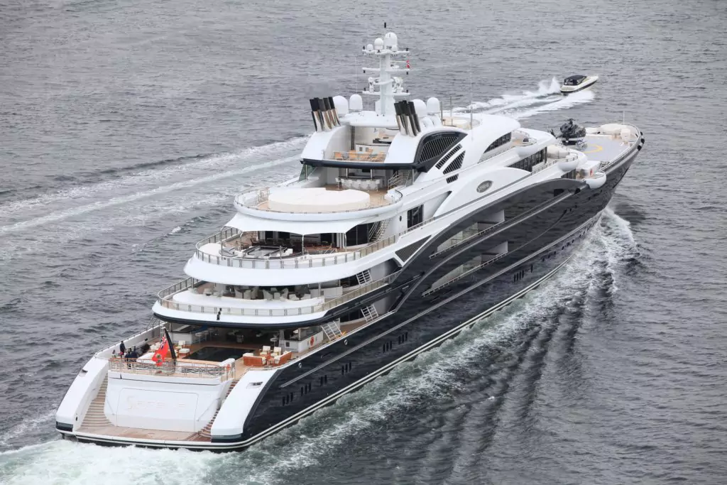 Serene Yacht