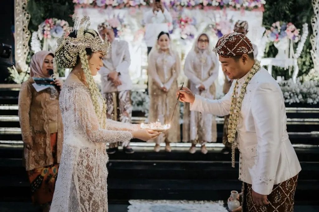 pernikahan adat sunda