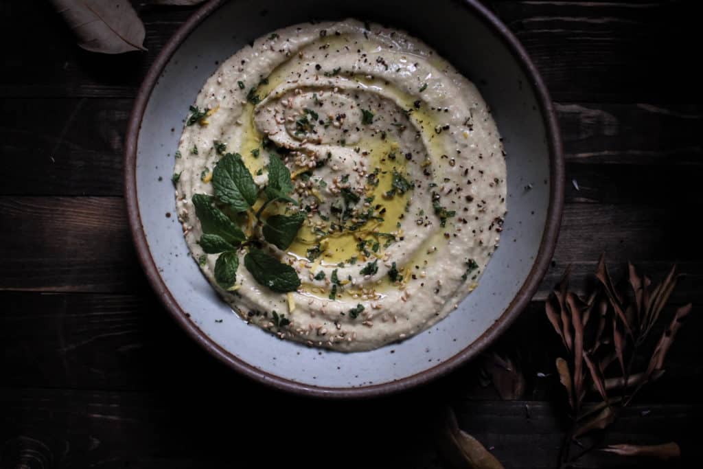 lemon mint hummus - vegan & gluten-free