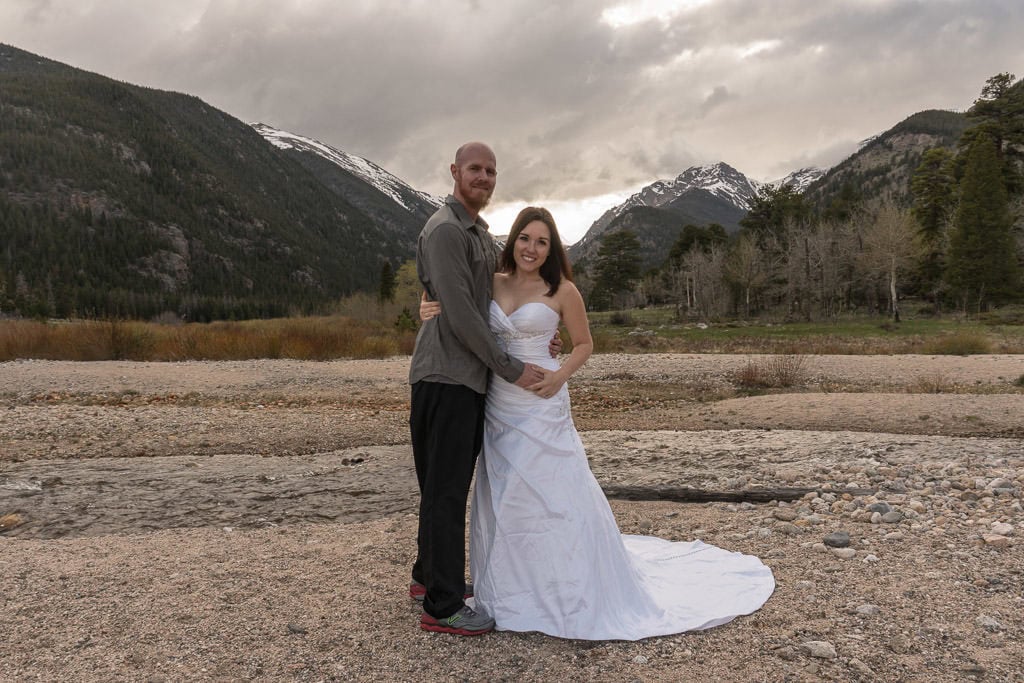 couple photo for rocky mountain vow renewal in colorado