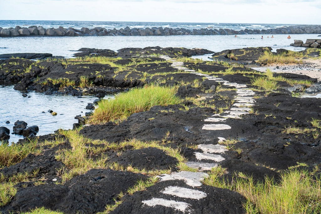 stepping stones over lava at onekahaha near hilo on big island hawaii