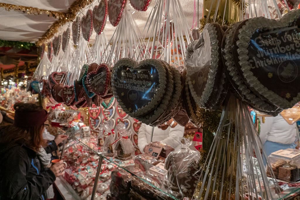 classic cookies at Nuremberg christmas market in germany