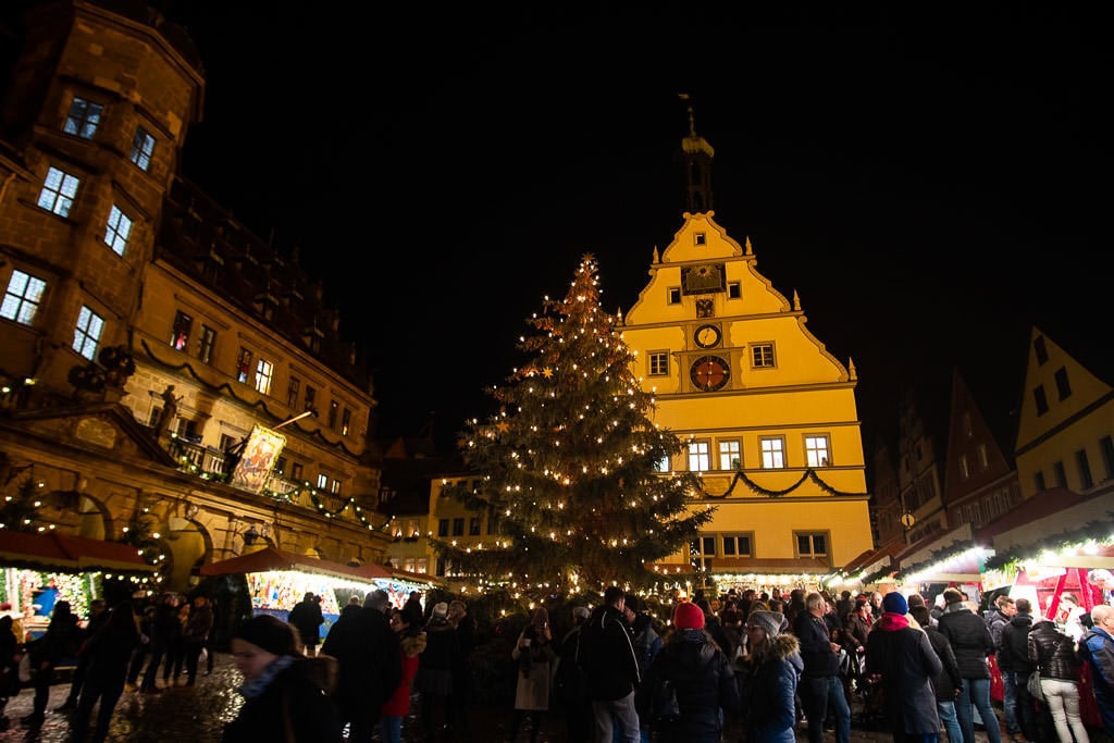 tree at rothenburg christmas markets in germany