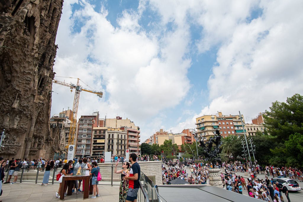 barcelona layover - sagrada familia