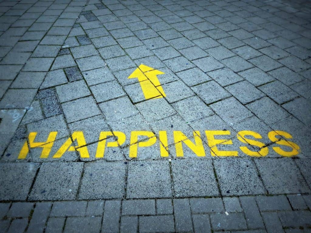what color represents happiness?