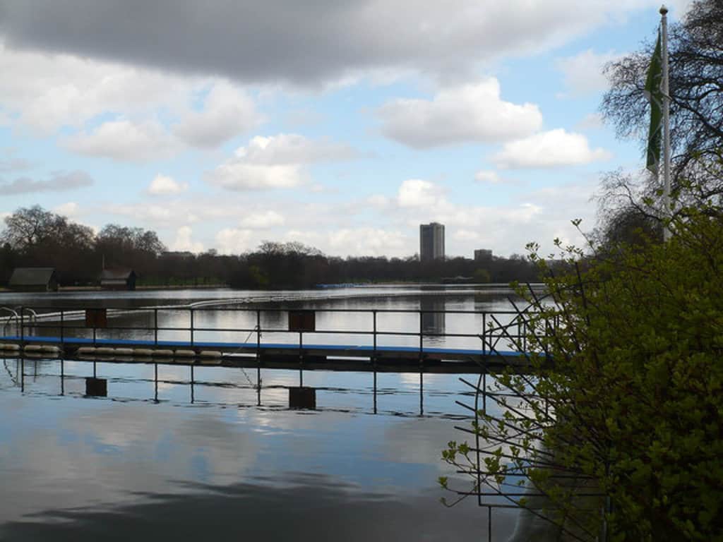 Serpentine Lido
