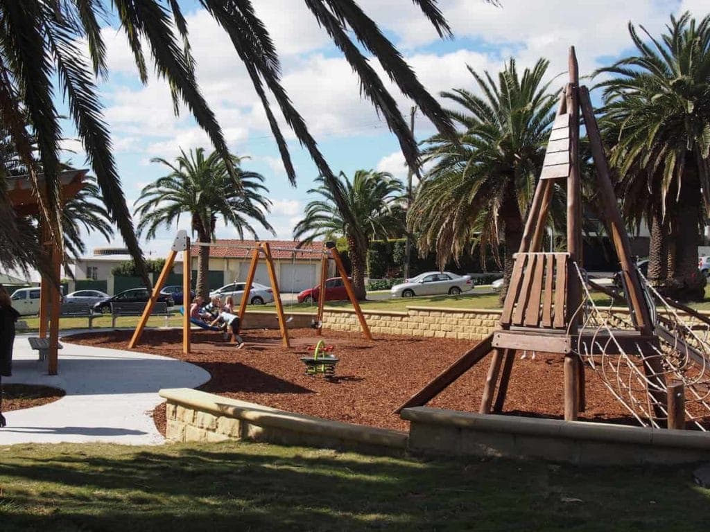 Nesca Park, The Hill