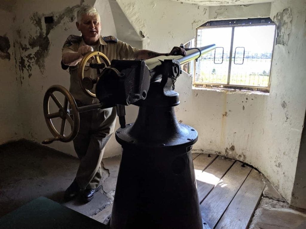 Fort Scratchley tunnel tour
