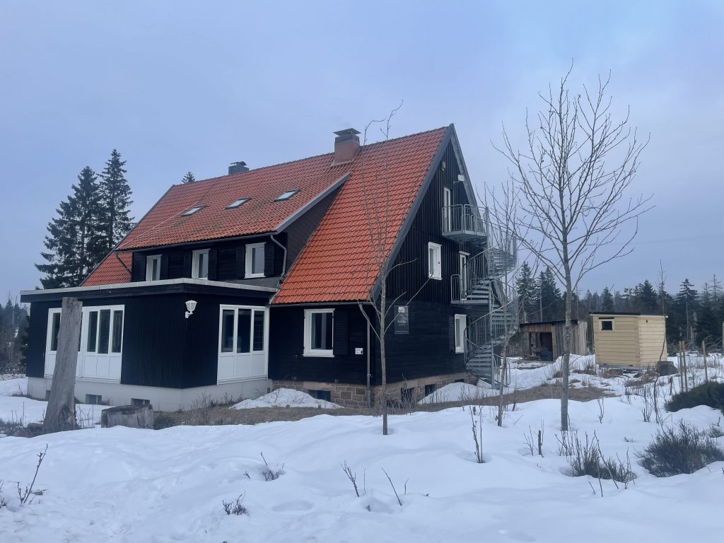 finnische CUBE Sauna an The Cabin