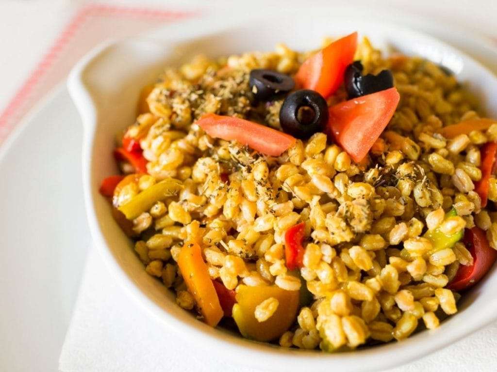 Farro has iron, magnesium, and zinc