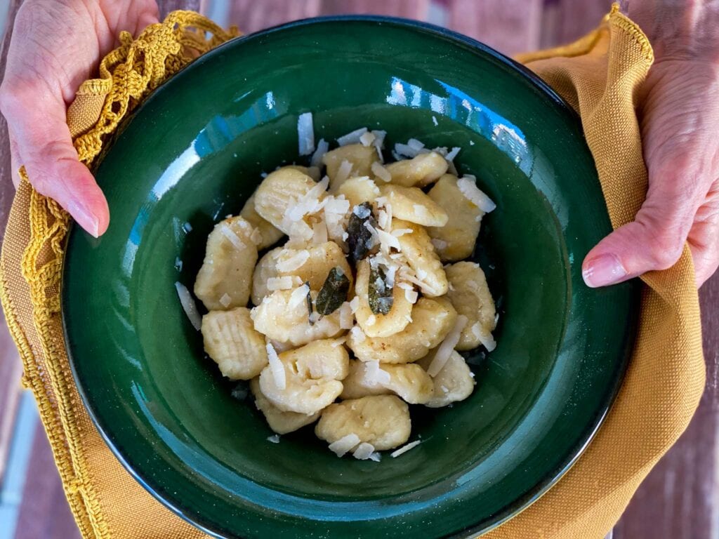 Gnocchi-my-grandmas-recipe-in-my-hand