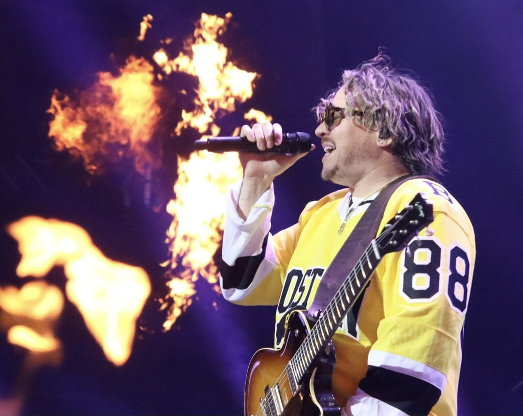 The Elovaters at MGM Music Hall at Fenway in Boston on 1/31/2026