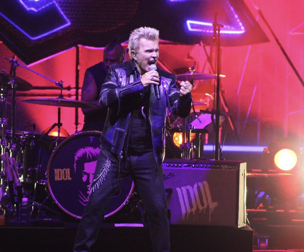 Billy Idol hit the Xfinity Center in Mansfield, Massachusetts on August 23, 2025