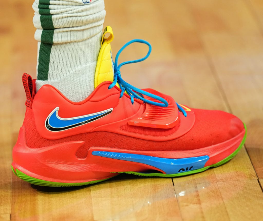 The 10 Most Obnoxious NBA All-Star Game Kicks •