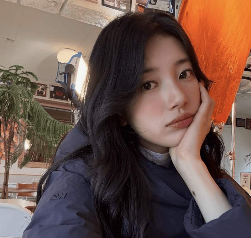 Suzy Bikin Kagum dengan Pesona Alaminya di Instagram