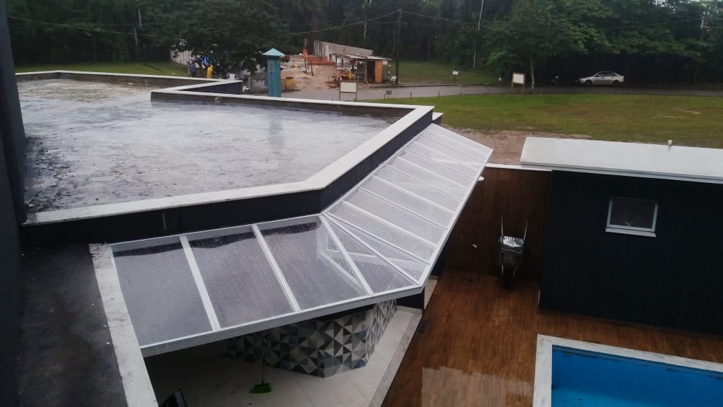 Toldos de Policarbonato Transparentes: Aproveite a Beleza Natural 2023