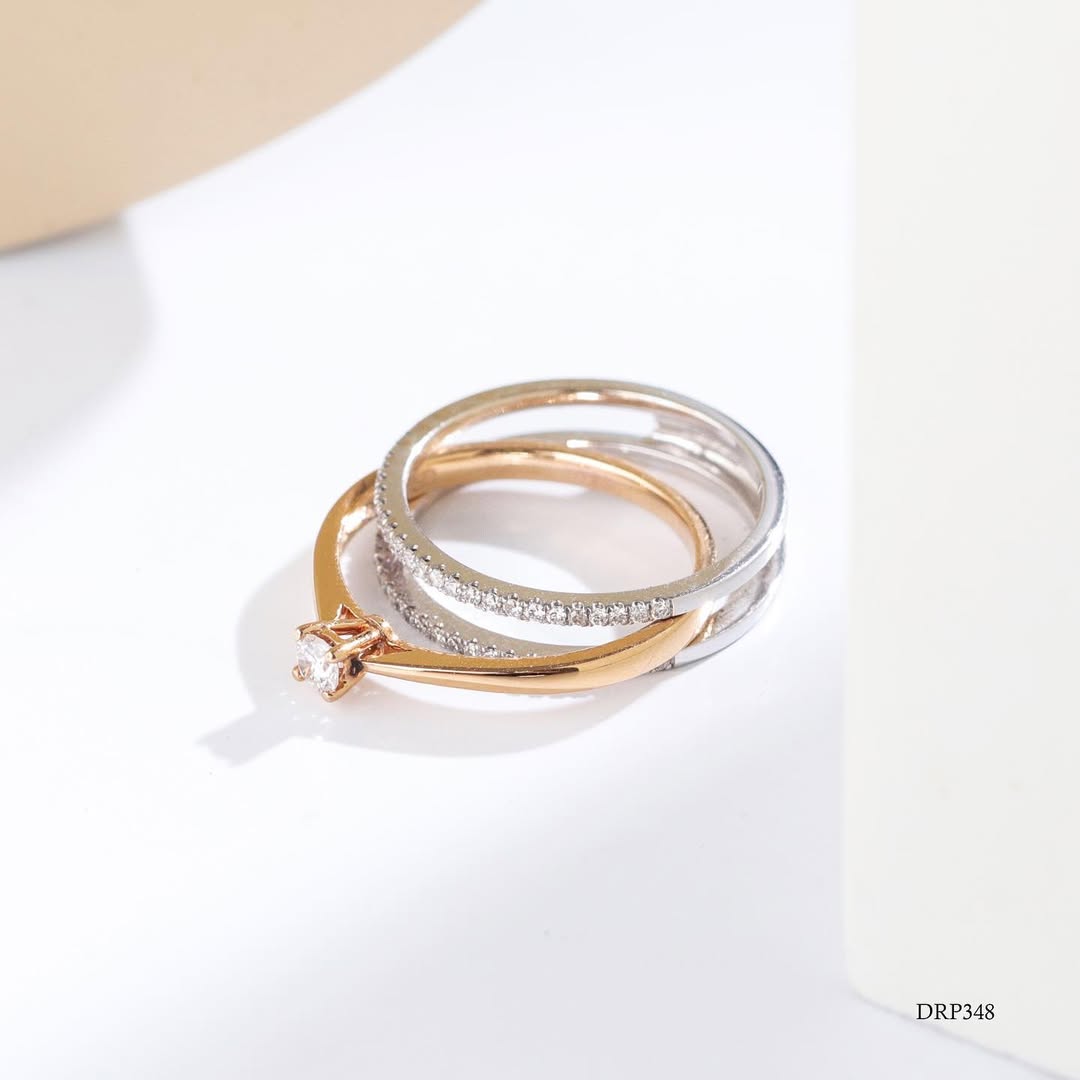 Cincin berlian stackable