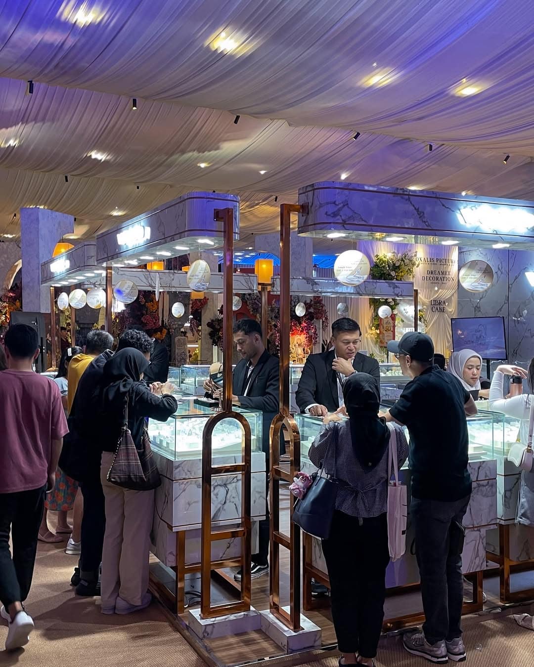 booth V&Co Jewellery di pameran WeddingMarket Fair