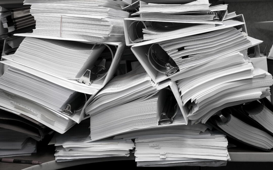 Paper vs. Progress: How to Write Progress Reports Faster (and Better) with Kit for Teams