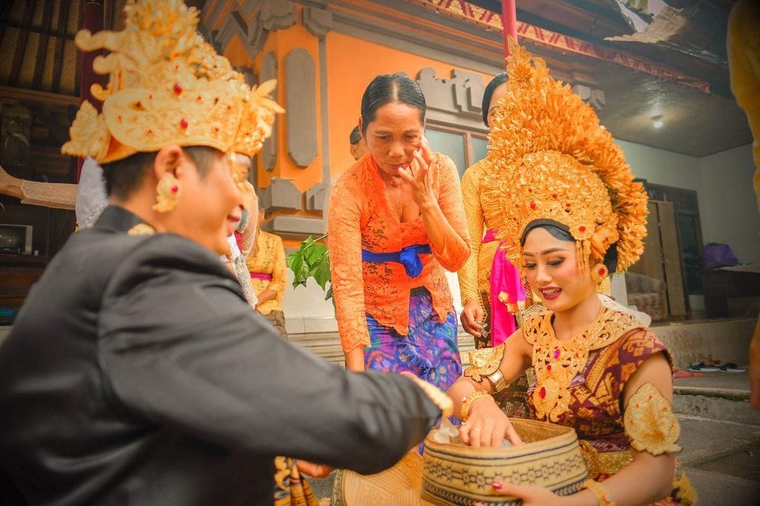 tata cara pernikahan bali