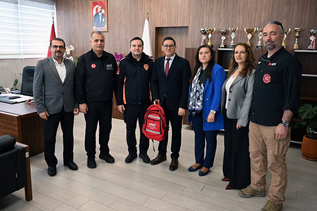 MCBÜ Spor Bilimleri Fakültesi’nde ‘Afet ve Yangın Farkındalığı’ etkinliği düzenlendi