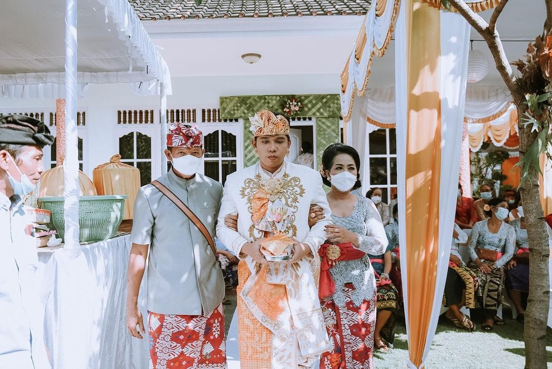 upacara pernikahan adat bali