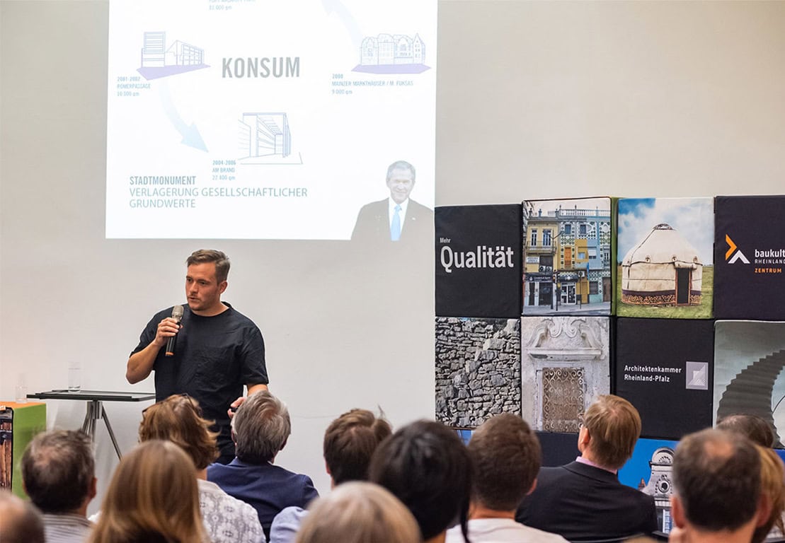Architektur, Holzbau, Nachhaltigkeit, Neubau, Einfamilienhaus, Bau, Holz, Vortrag, Symposium,