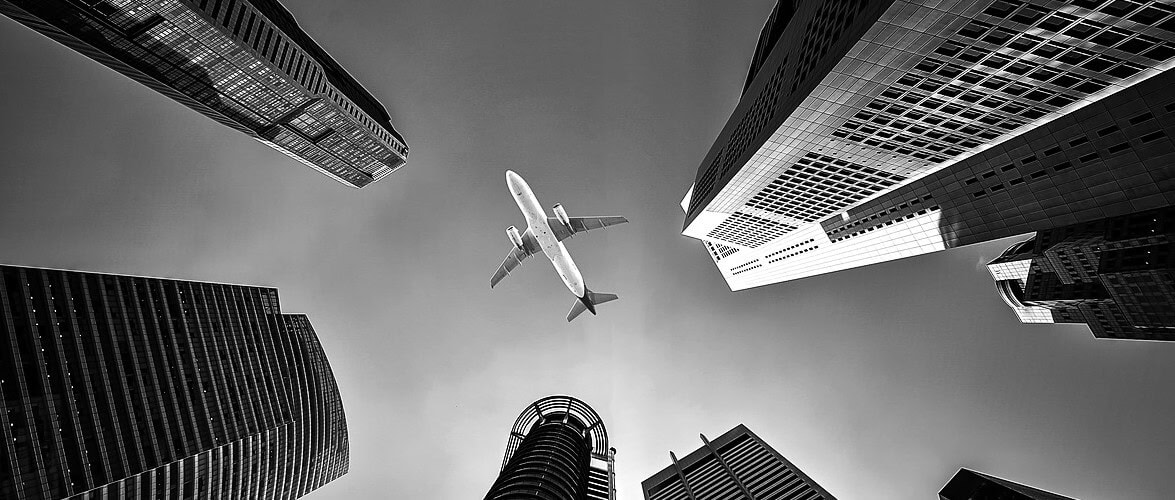 Immagine di un aereo in tempo reale