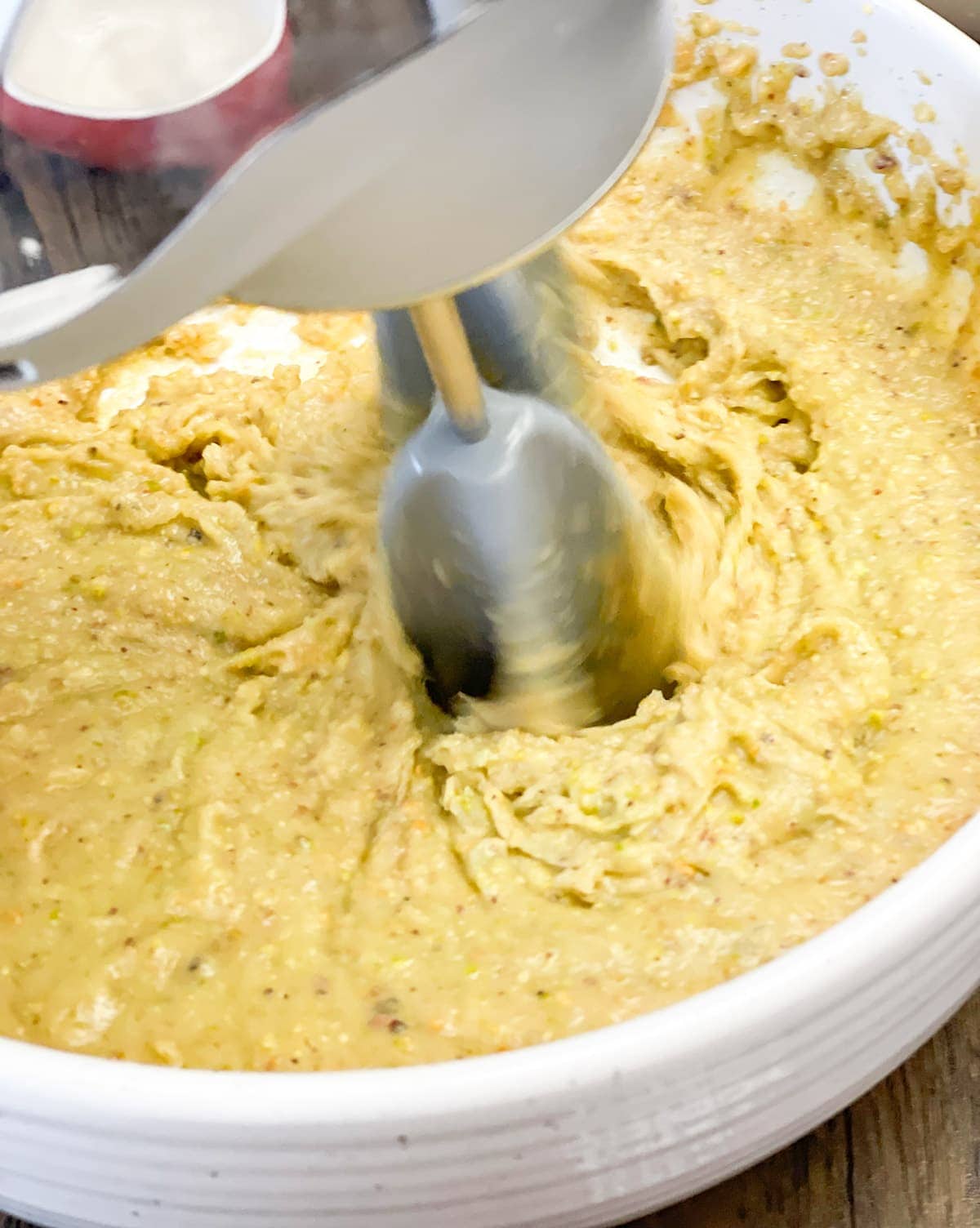 pistachio cake batter