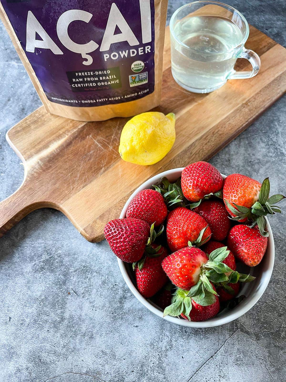 strawberry acai lemonade ingredients