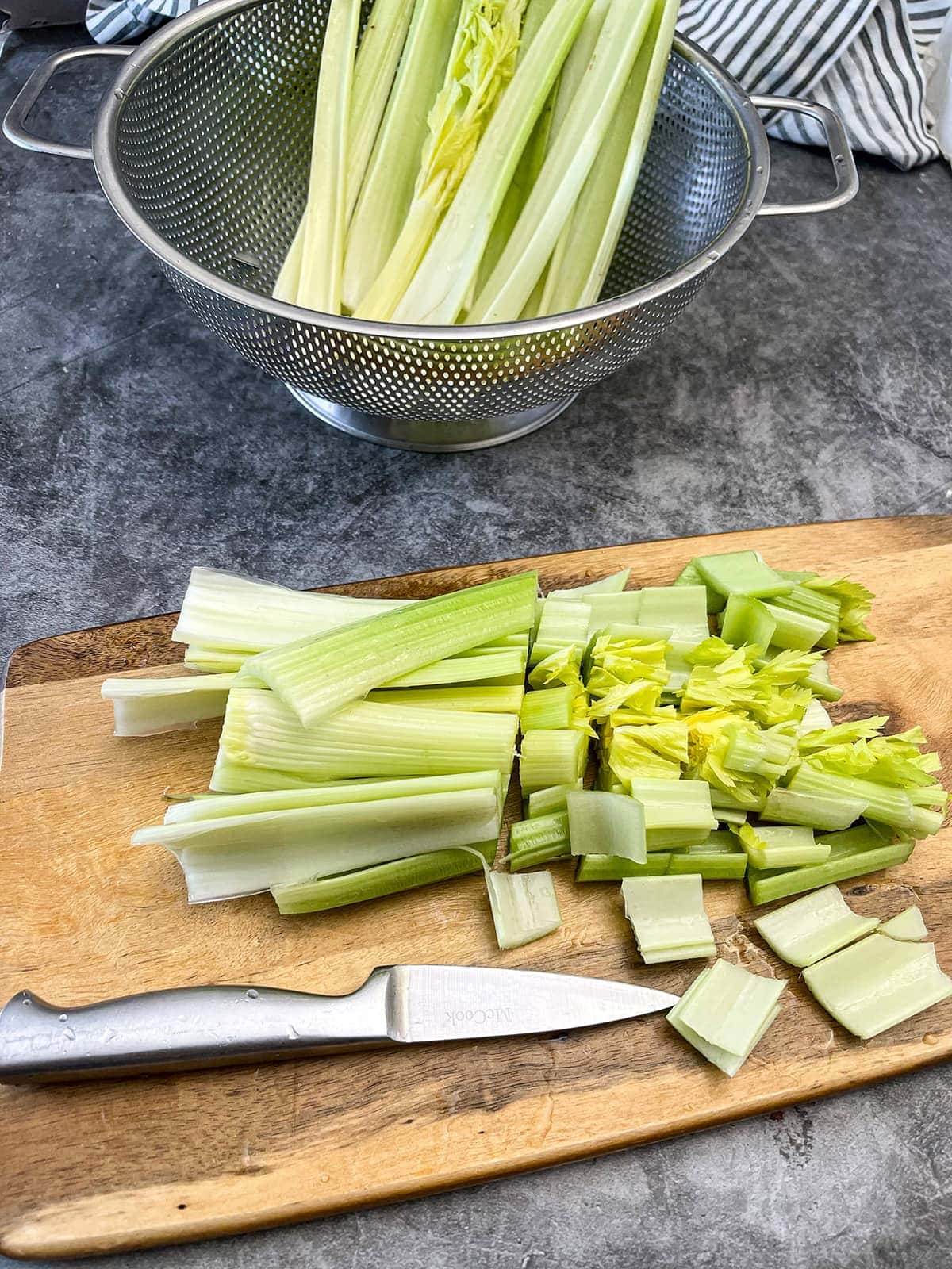 chopped celery chopped