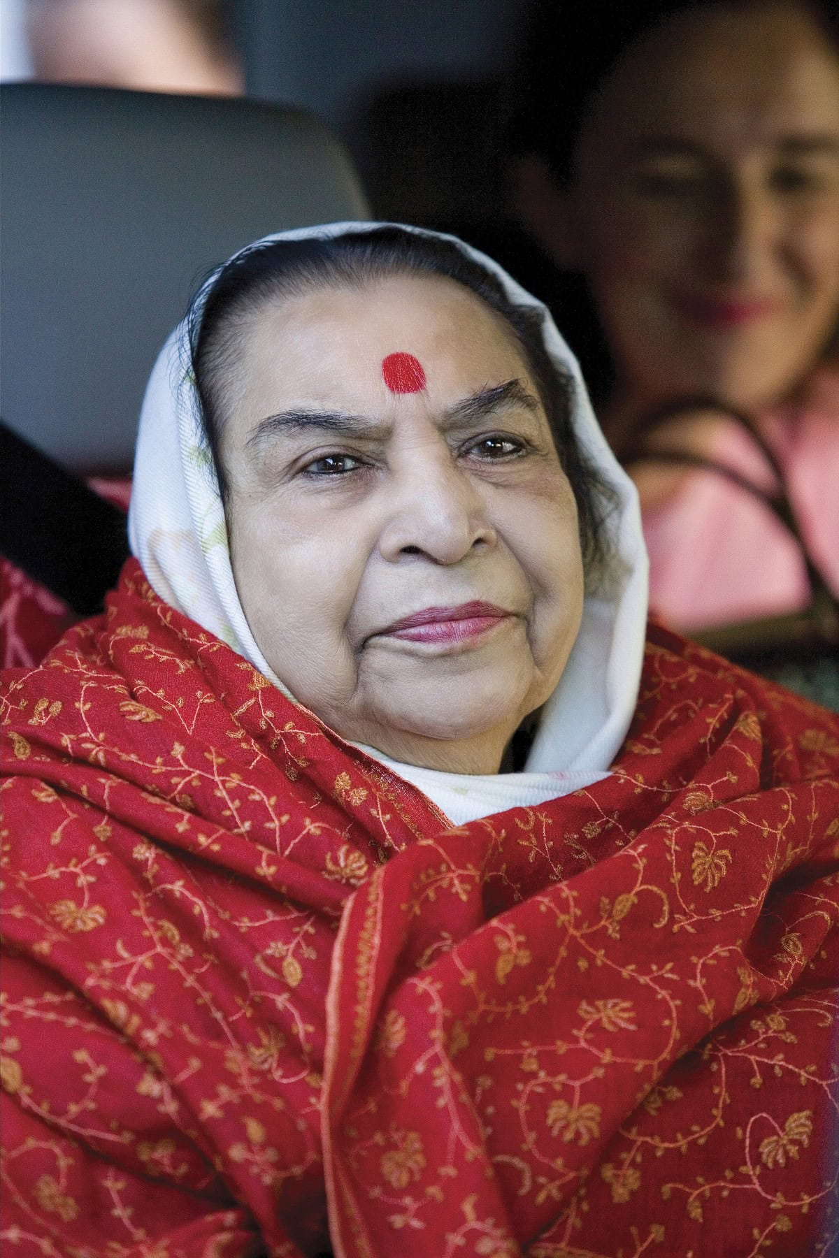 Shri Mataji se encuentra en Daglio (norte de Italia, 2007).