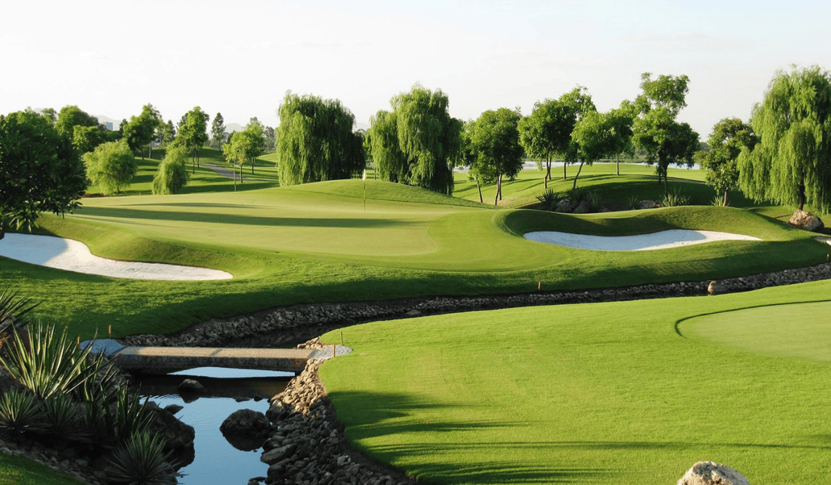 Van Tri Golf Course