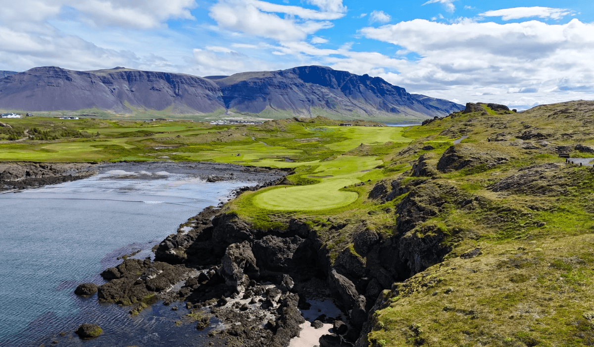 Golf in Iceland