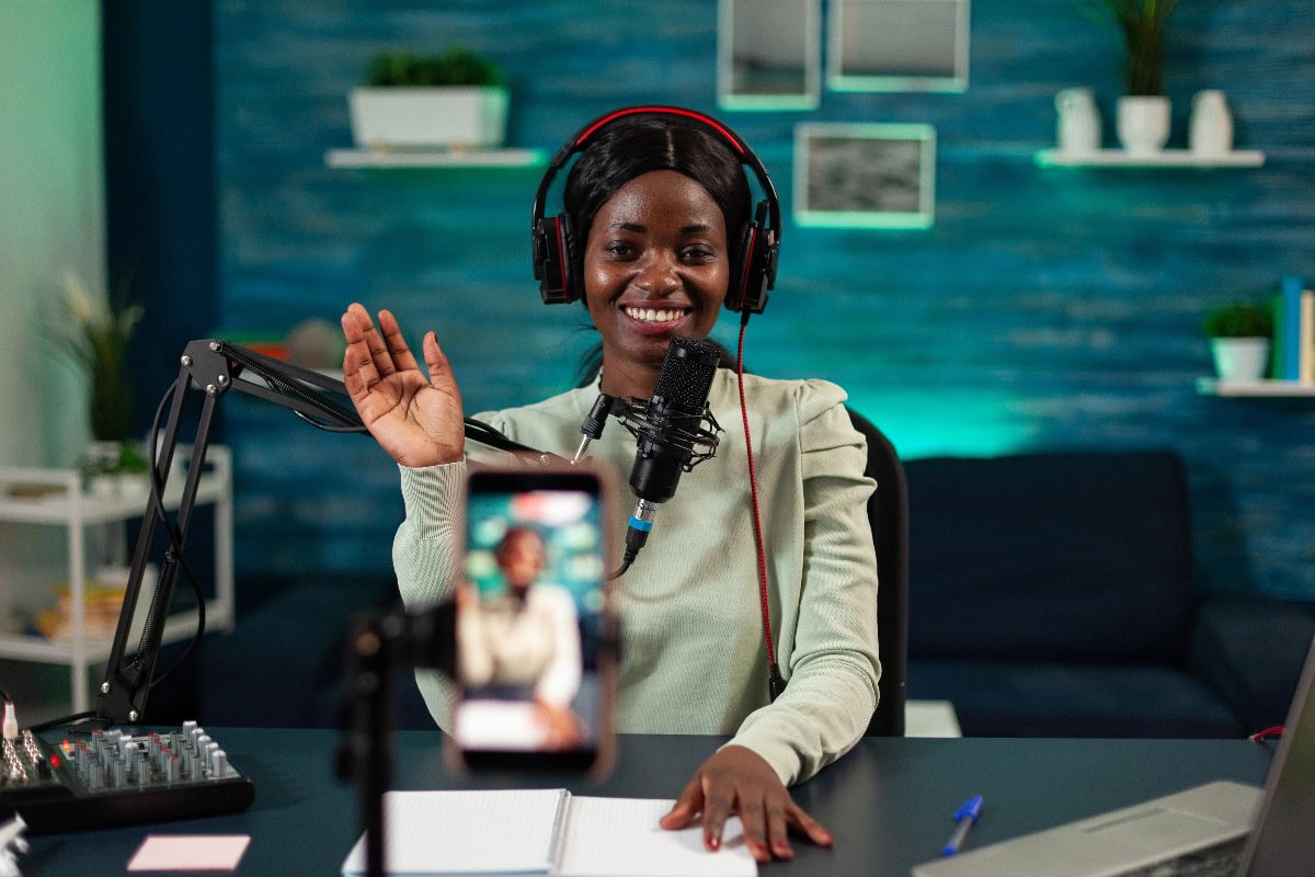 apartment social media post ideas