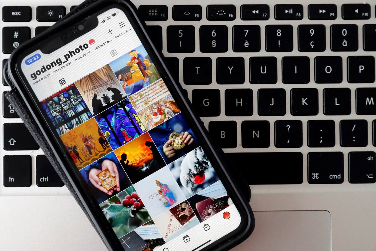 social media grid ideas