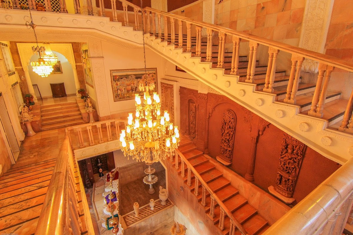 Shri Matajis hus i Prathisthan, Pune